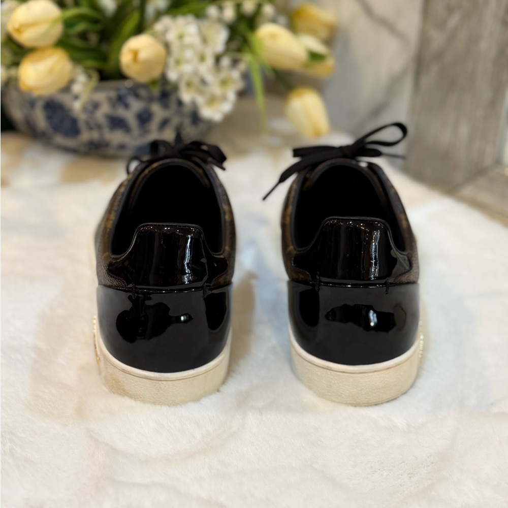 Louis Vuitton Black and Brown Monogram Sneakers - Picture 4 of 7
